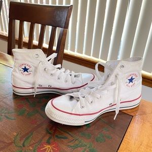 Gently Worn Converse High Tops Sz 8 W